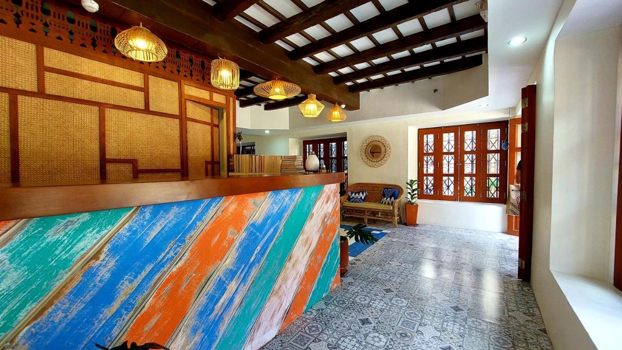 Hotel Mercante Vigan Exterior photo